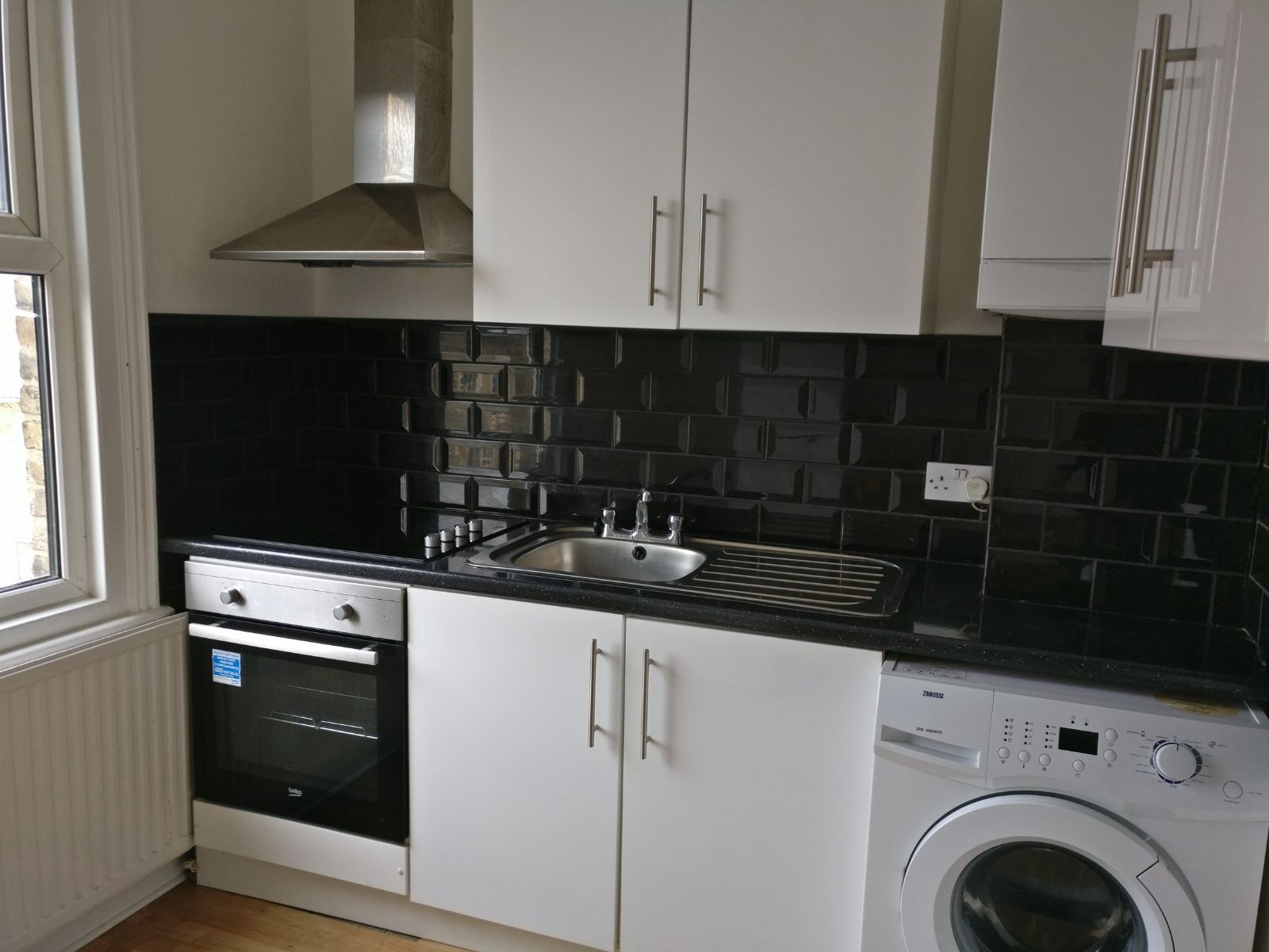 Spacious 1 Bedroom Flat